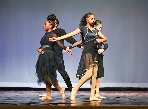 NewtownDance03408