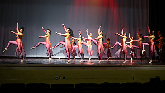 NewtownDance03577