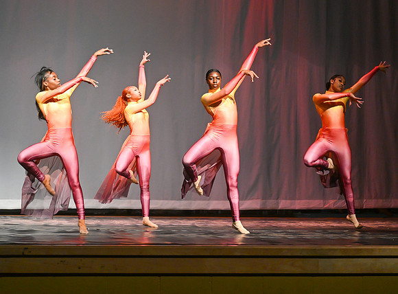 NewtownDance03612