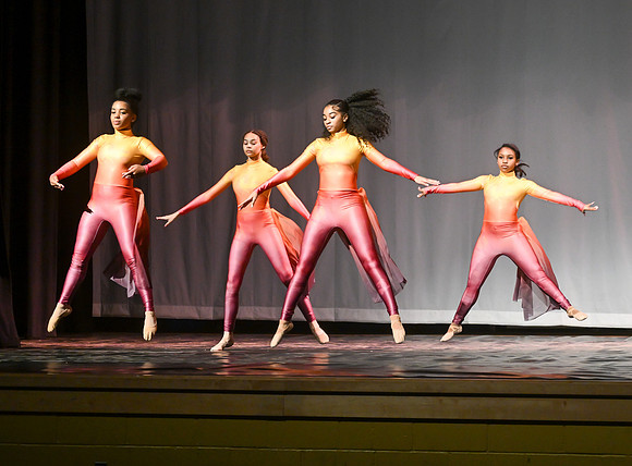 NewtownDance03663