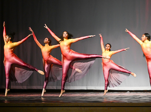 NewtownDance03710