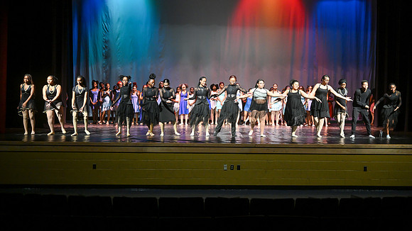 NewtownDance03838