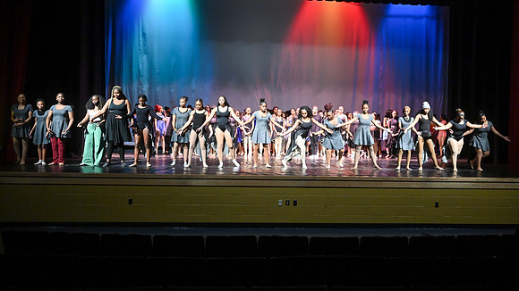 NewtownDance03863