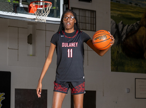 DulaneyWBB-00477