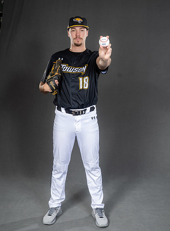 TowsonBBall-00015