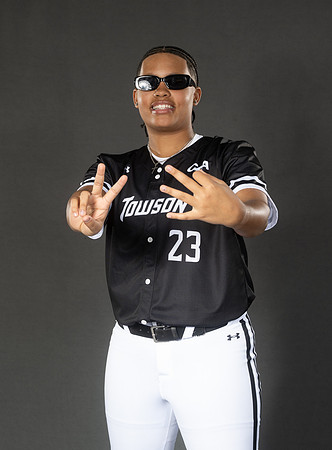 TowsonBBall-00512