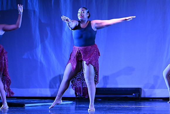 OMHSDance00089