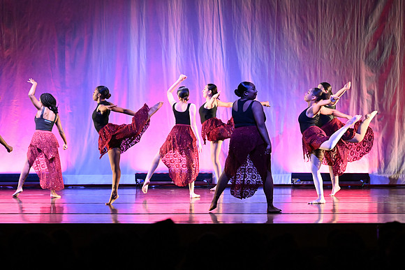 OMHSDance00207