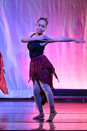 OMHSDance00258