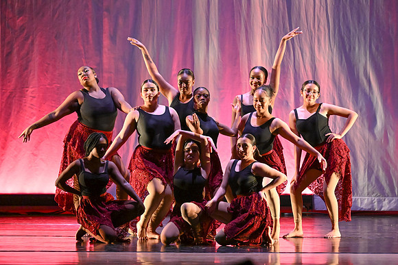 OMHSDance00385