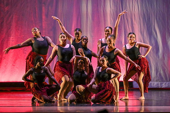 OMHSDance00389
