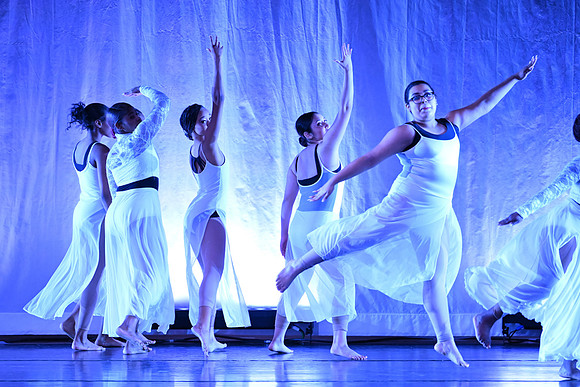 OMHSDance00420