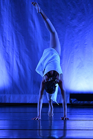 OMHSDance00473