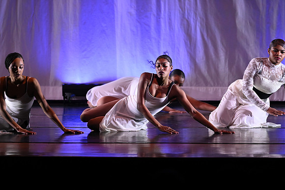 OMHSDance00530