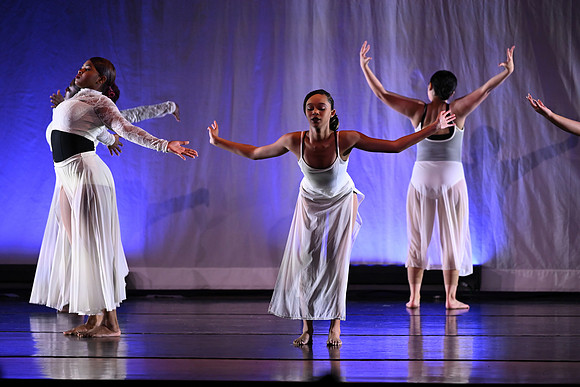 OMHSDance00603