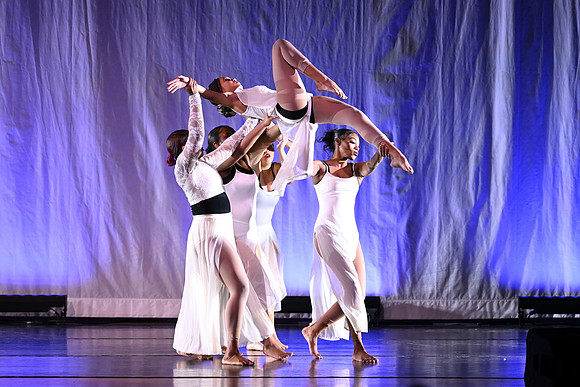 OMHSDance00663