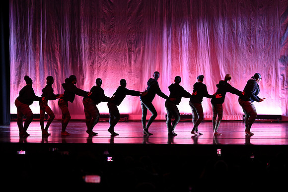 OMHSDance00843