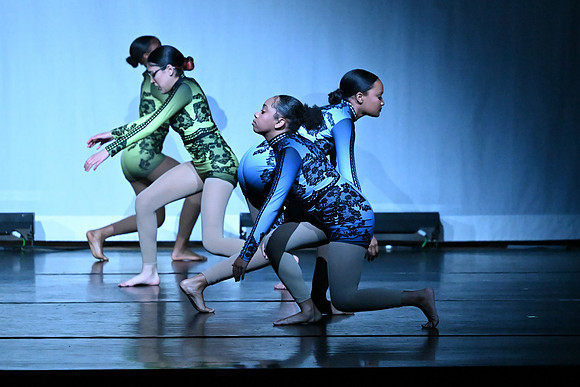 OMHSDance01119