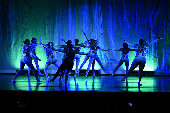 OMHSDance01310