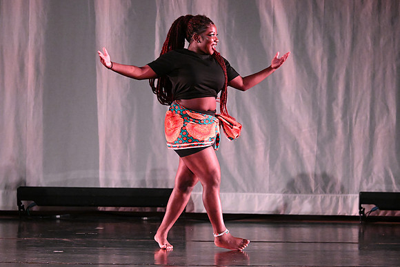 OMHSDance01401