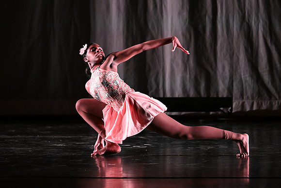 OMHSDance01579