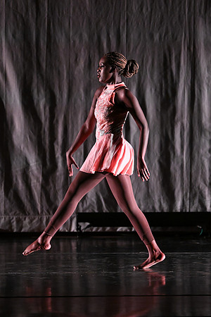 OMHSDance01583