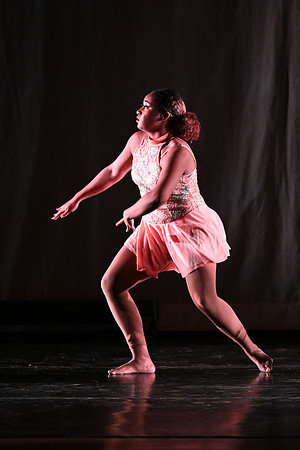 OMHSDance01596