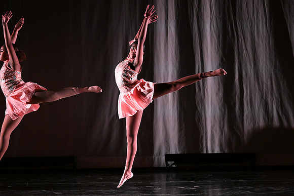 OMHSDance01637