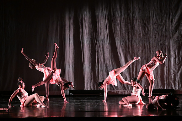 OMHSDance01769