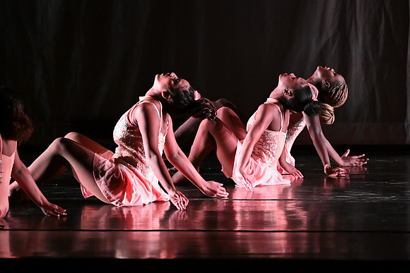 OMHSDance01792