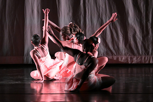 OMHSDance01805