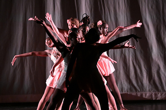 OMHSDance01845