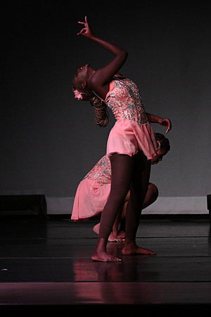 OMHSDance01888