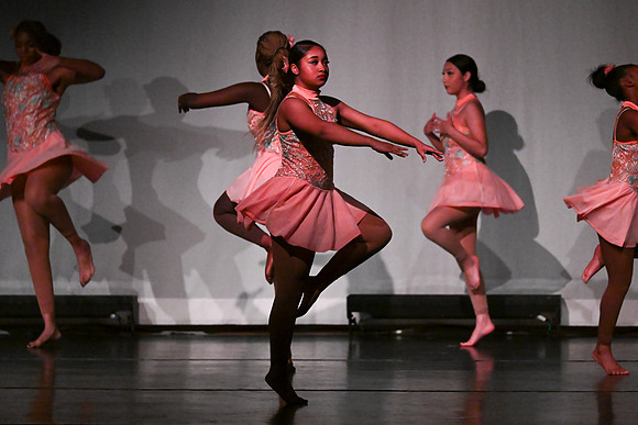 OMHSDance01991