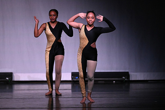 OMHSDance02221