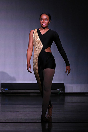 OMHSDance02258
