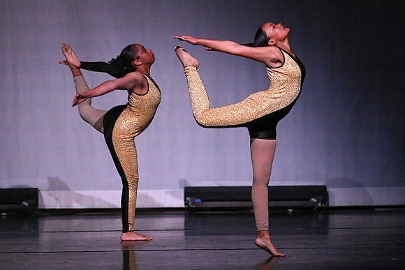 OMHSDance02346