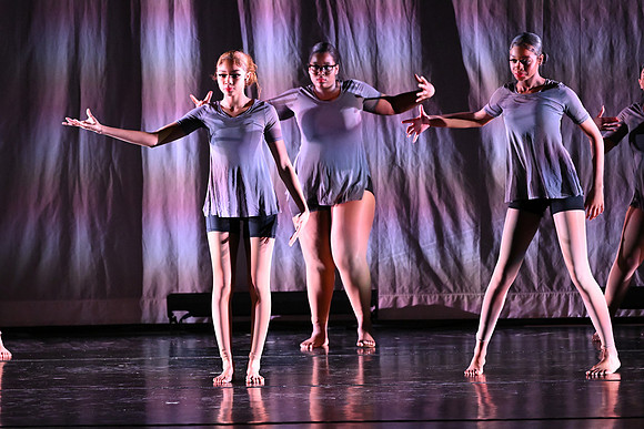 OMHSDance02541