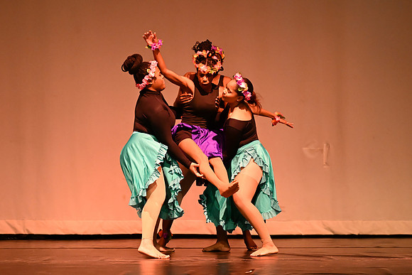 NewtownDance02471