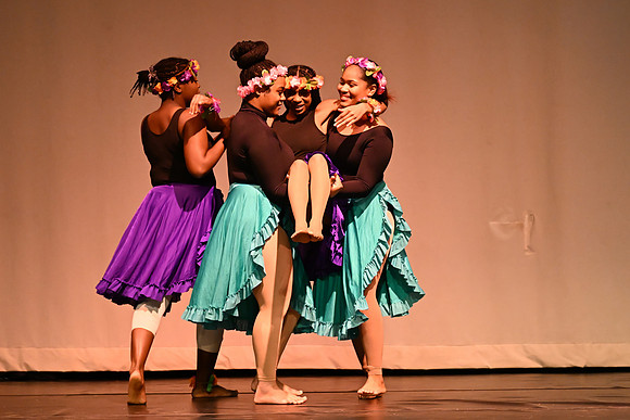 NewtownDance02482