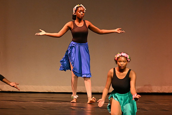 NewtownDance02519