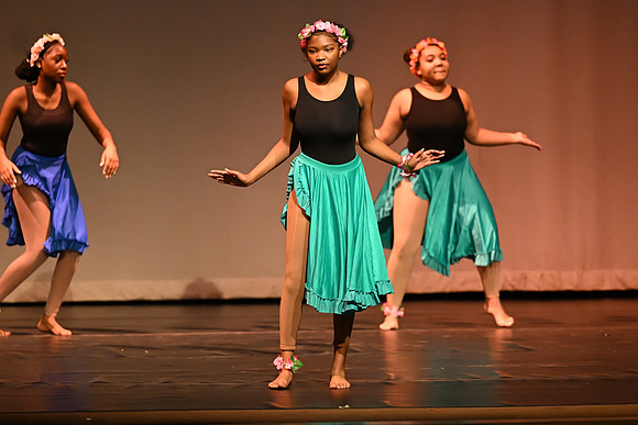 NewtownDance02523