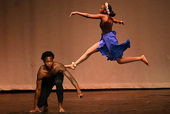 NewtownDance02537