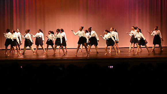 NewtownDance01054
