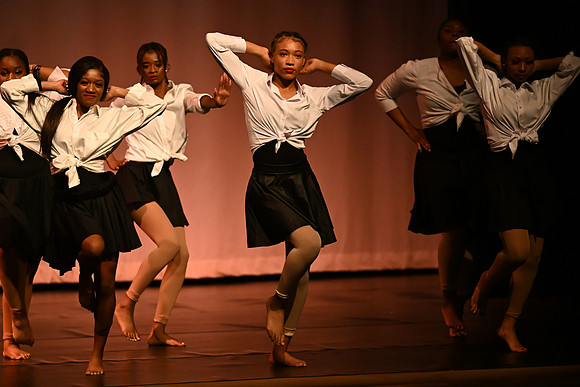 NewtownDance01213