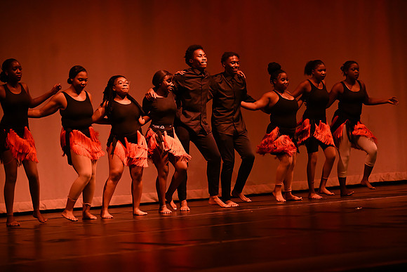 NewtownDance01366