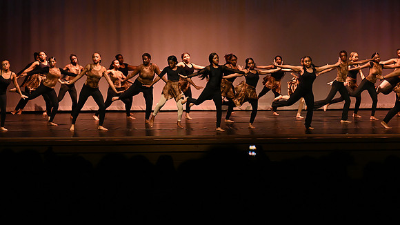 NewtownDance01523