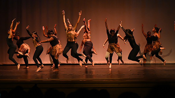 NewtownDance01718