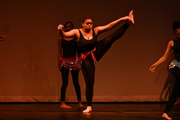 NewtownDance01930