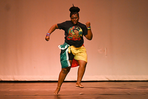 NewtownDance02402